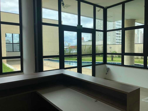 Imagem 8 de 12 de Sala Comercial Com Varanda E Vaga De Garagem, Localização Pr