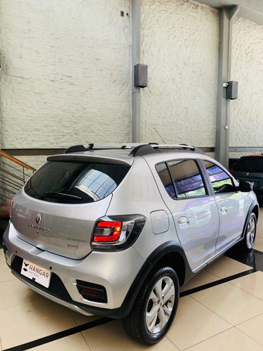 Renault Sandero Stepway 2017 1.6 Privilege 105cv