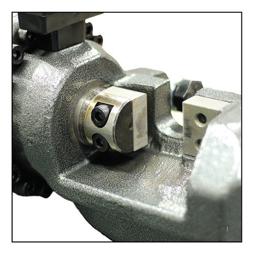 Maquina Cortar Vergalhao 4-25mm 1600w Xtrong Xcv1625 220v