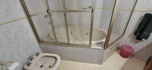 Venta Señora Casa En Urca Apta Credito! 4d 4b Quincho Y Piscina