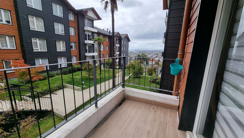 Departamento En Arriendo De 2 Dorm. En Puerto Varas