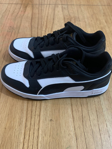 Zapatillas Puma Negras Team Gold (Usado)