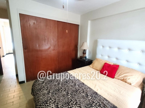 Imagen 11 de 18 de En Venta Townhouse En El Golf, Colinas De Carrizal. Of