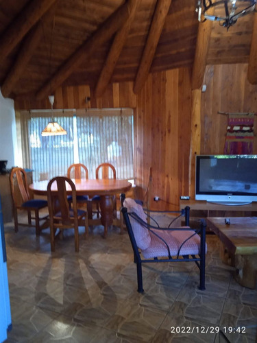 Casa En Arriendo De 3 Dorm. En Pucón