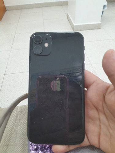 Celular iPhone 11 De 64 Gb (Usado)