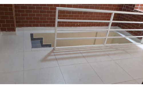 Apartaestudio Para Alquiler En Cali Barrio La Flora Con Parqueadero
