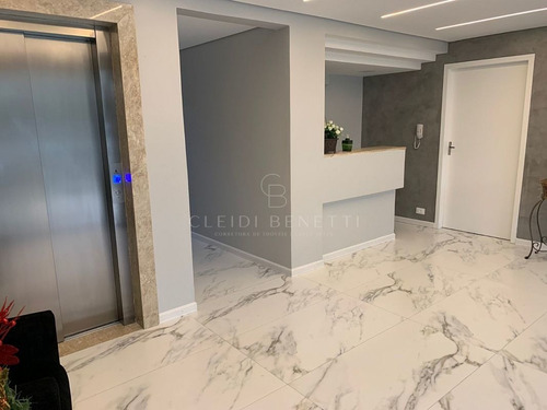 Imagem 3 de 14 de Apartamento De 3 Dormitórios No Centro , Próximo Ao Shopping - 383_1