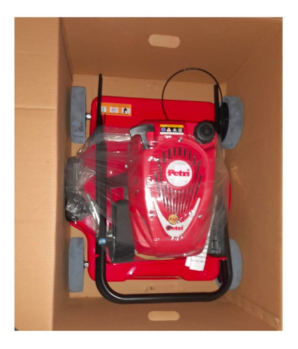 Imagen 2 de 5 de Cortadora De Cesped Petri 4 Hp Profesional Sin Bolsa 2 En 1