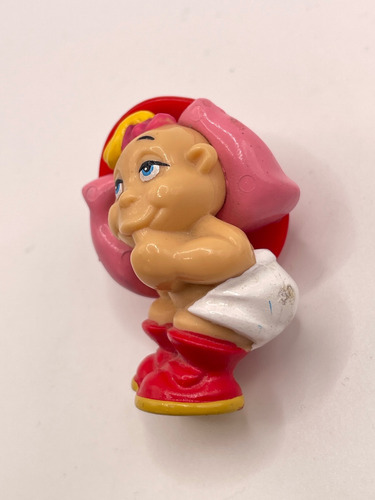 Bebe Bombero Mini Figura Original Kinder Sorpresa 4cm Altura (Usado)