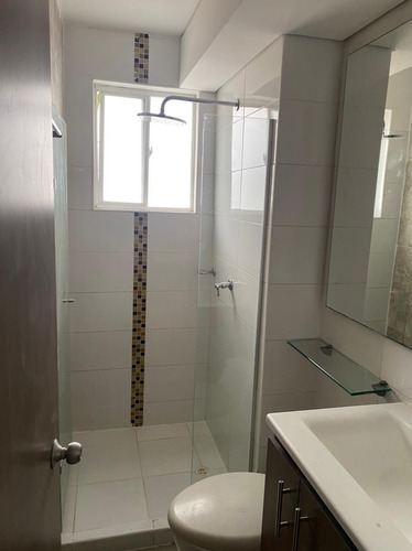 Imagen 6 de 11 de El Recreo - Venta De Apartamento En Condominio Atlantic.