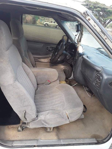 Imagen 3 de 4 de Isuzu Hombre Para Trabajo