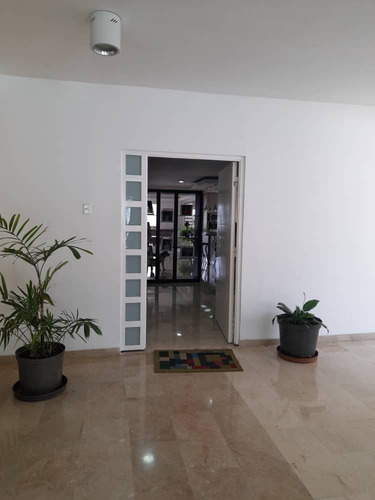 Se Vende Hermoso Apartamento