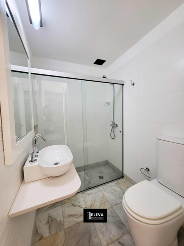Vendo Espectacular Casa Sobre Avenida Con Salida A 2 Calles