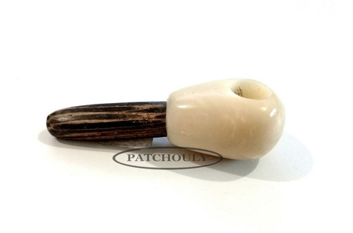 Imagen 3 de 4 de Pipa De Semilla Tawa Y Madera Hecha A Mano Chupete 5.9 Cm.