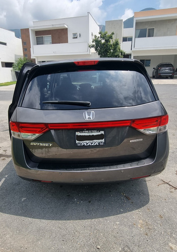 Honda Odyssey 3.5 Touring V6/ At
