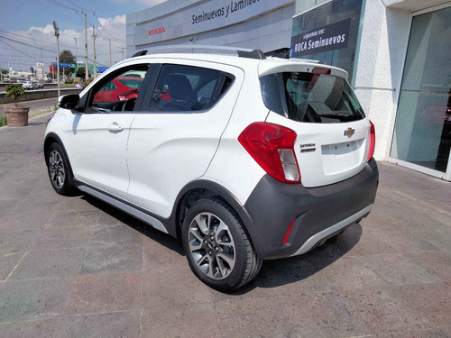 Imagen 3 de 15 de Chevrolet Spark 2018 5p Activ L4/1.4 Man