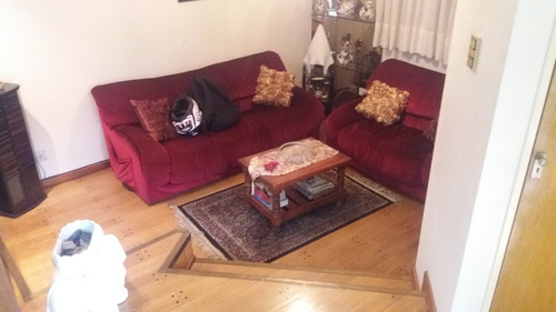 Imagen 3 de 14 de Casa 6 Amb. Con Dependencia. Venta. Villa Lugano.