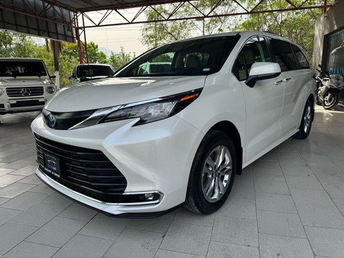 Toyota Sienna 2.5 Xle Piel Hibrido At