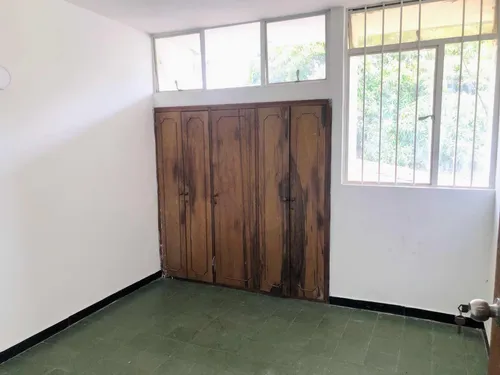 Amplia Casa En Santa Isabel