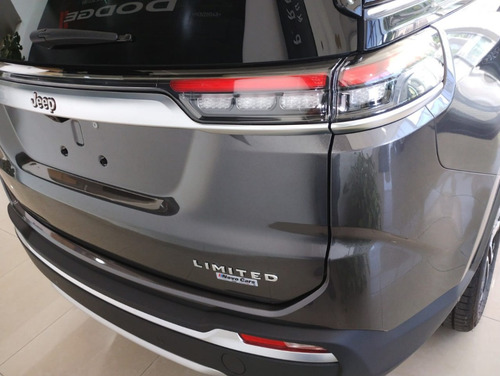 Imagen 5 de 16 de Jeep Commander 4x2 Limited 2023