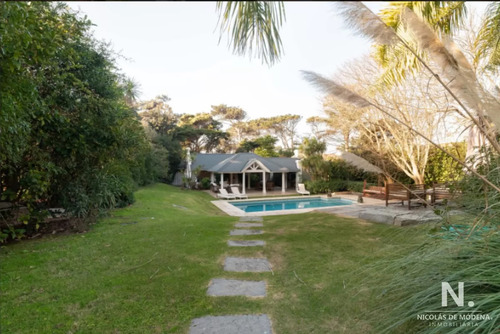 Se Vende Espectacular Casa En Montoya, La Barra De 7 Dormitorios.