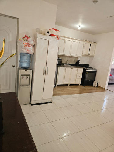 Casa En Residencial Cerrado En La Av. Jacobo Majluta, A 2 Minutos De Colina Centro