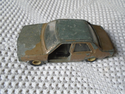 Juguete Vintage . Renault 18 . Galgo . Ind Arg . A Reparar
