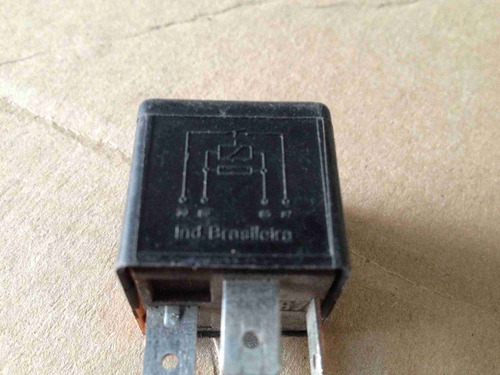 Imagen 5 de 7 de Relevador Relay Vw No. Parte 377906383 Fusibles Original