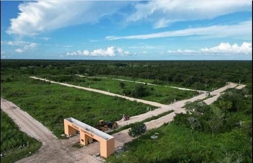 Terreno En Venta En Izamal Campestre, Yucatán. Sk04