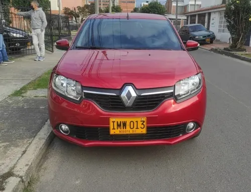 Renault Logan 1.6 Privilege / Intens