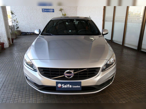 Volvo S60 1.5 T3 COMFORT 4X2 AT 4P