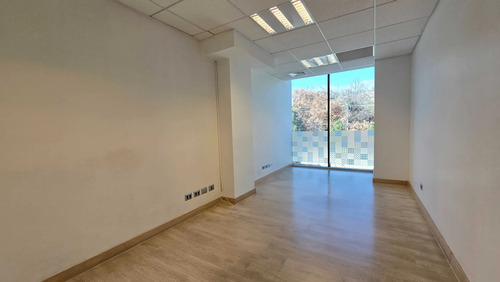 Excelente Oficina Recién Remodelada (175874)