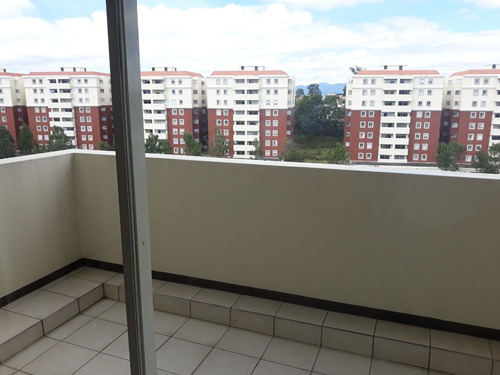 Imagen 3 de 5 de Rento Apartamento Zona 16