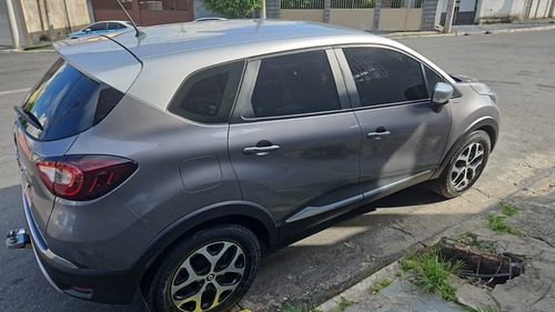 Renault Captur 1.6 Bose 16v Sce X-tronic 5p