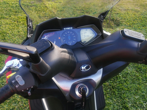 Imagen 4 de 6 de Kymco 350i