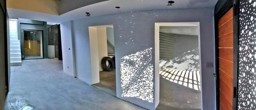 Se Vende Moderna Casa Reciclada