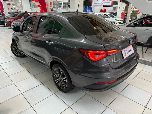 Fiat Cronos 1.8 Precision 16v Flex Aut. 4p