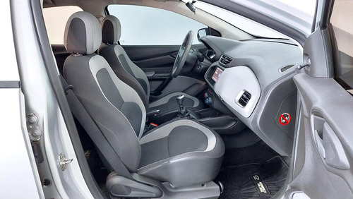 Imagen 9 de 21 de Chevrolet Onix 1.4 Lt Mt 98cv - 187215