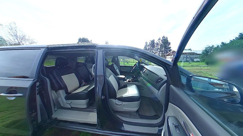 Imagen 11 de 16 de Kia Gran Carnival Ex 2.2 At