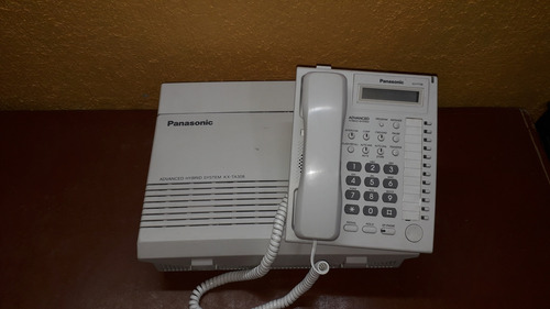 Conmutador Panasonic Kx-ta308 + Kx-t7730 Y 3 Tels. Kx-ts500 (Usado)