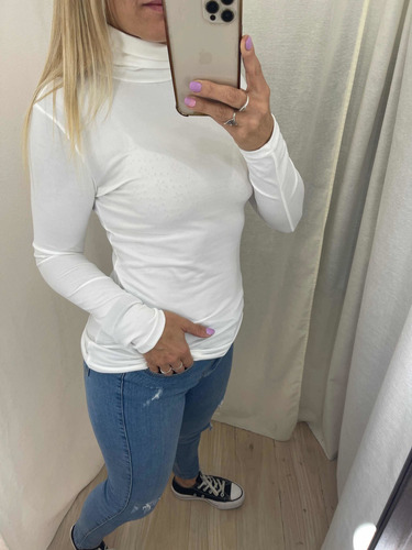 Imagen 3 de 8 de Polera Térmica Mujer The Big Shop