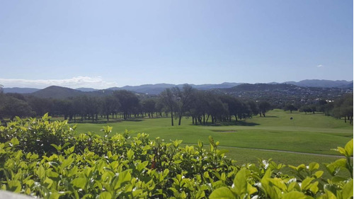 Lote Esquina En Venta En Country Valle Del Golf, Malagueño