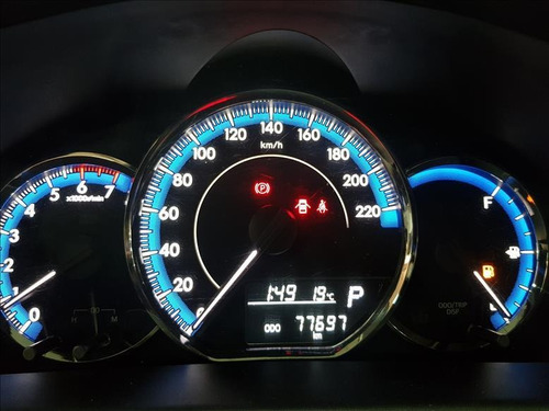Imagem 6 de 8 de Toyota Yaris 1.5 16v Sedan Xl