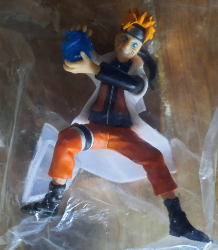 Naruto, Sasuke, Minato Y Killer Bee Set De 4 Figuras + Pines (Usado)