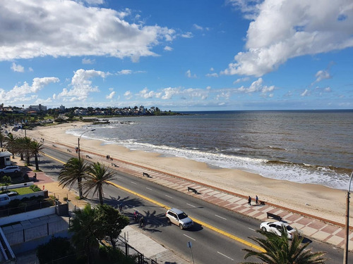 Imagen 1 de 24 de Gran Pent House En La Rambla De Malvin !!
