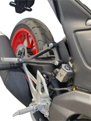 Protector Liga Bomba Trasera Yamaha Mt 15