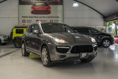 Porsche Cayenne Turbo V8 Tiptronic 8v At