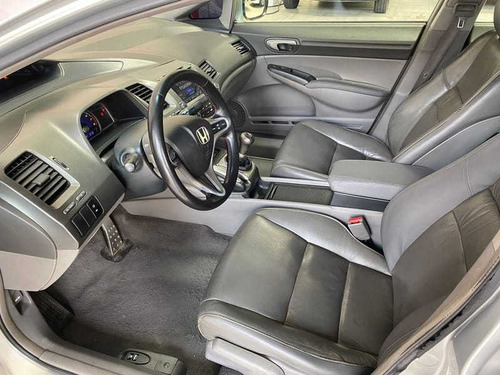 Imagem 10 de 12 de Honda Civic Lxl 1.8 16v Flex Mec. 2011