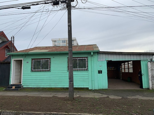 Sitio Con Construcción Ligera Cercano A San Martin