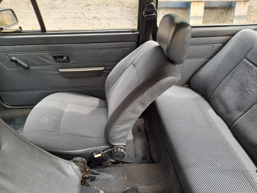 Imagem 9 de 11 de Volkswagen Voyage Cl